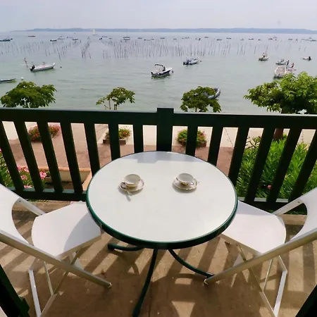 Comfortable, Renovated In Cap Ferret Location, 1st Line With Bay View Lege-Cap-Ferret
